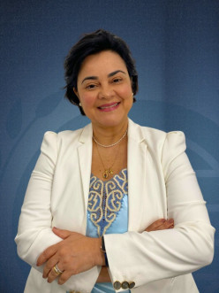 Alice Campos